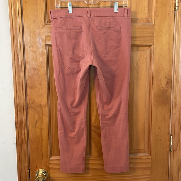 Old Navy Pixie Ankle Pants - Picture 2 of 7